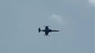 The Sound Of Starfighters F-104