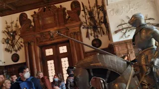 Sala armelor în Castelul Peles.