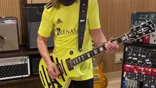 Tommy Shaw of STYX performs the Gibson Guitar Riff | Nashville SC