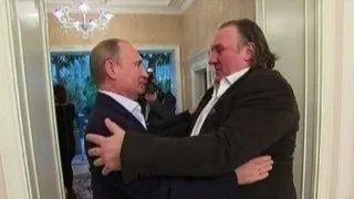 Depardieu gets Russian passport, meets Putin