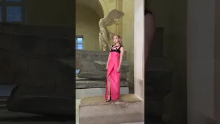 Amanda Seyfried in Louvre for Paris fashion week 2023