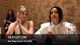 Lili Reinhart Camila Mendes RIVERDALE Comic Con 2018 Interview