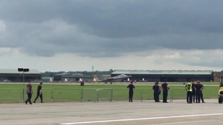 F16 take off then vertical- AMAZING SOUND!!