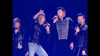 Westlife Queen Medley (I Want To Break Free and Somebody To Love) with lyric