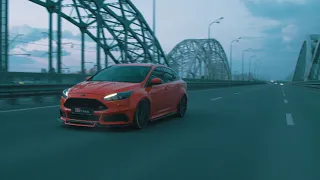 Red Focus ST sedan by SS-tuning