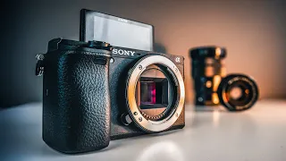Unboxing SONY A6400 hands on review // best vlogging camera?