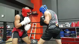 Hard Body sparring at bodypunch