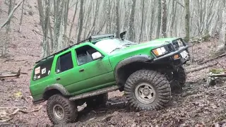 Небольшая сборка видео из жизни одного маленького зеленого Тойота. 4runner 130, 5vz