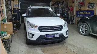 Hyundai Creta. Установка BI-LED линз Aozoom A4+ с подсветкой линз в виде габарита. Скрытая установка