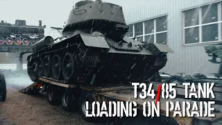 WW2 T34/85 tank loading on parade