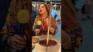 Aunty hyper hogai interview krny i thi 😞😅 #turkishicecream