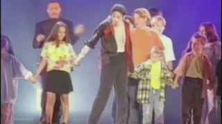 Michael Jackson - You Are Not Alone Live at Munich (MJ & Friends) 1999