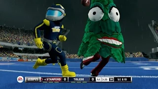 Christmas Trees vs MegaMans!? NCAA Football 14 Mascot Mode