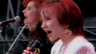 Комбинация   ___   Хватит ,  Довольно (  1993 г Live  г Ижевск  Full HD  )