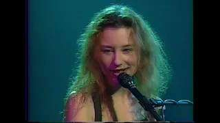 Tori Amos - 1994 - Live in Montreal - Under the Pink Tour - 1080 HD Upscale