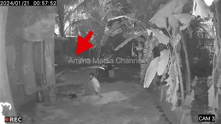 A real ghost that came while feeding the dog in the middle of the night CCTV record #trending #viral