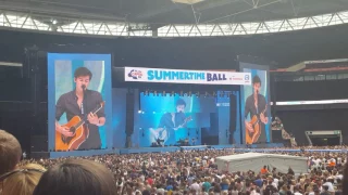 Shawn Mendes - There Nothing Holding Me Back (Live Capital Summertime Ball 2017)