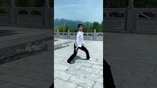 Qi soft, but every step, be firm.#taichi #taijiquan #kungfu #kungfu #shorts