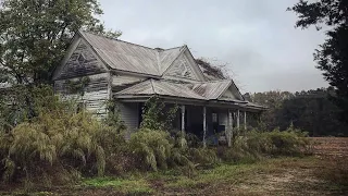 133 year old Abandoned Victorian House Down South in North Carolina