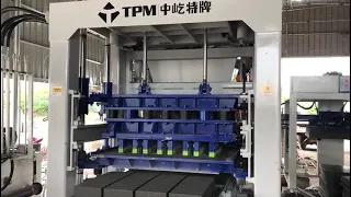 TPM Model 10000G automatic cement brick production line