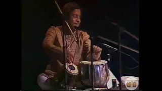 Pandit Anindo Chaterjee - Solo