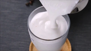 Milch aufschäumen - 3 Techniken im Test