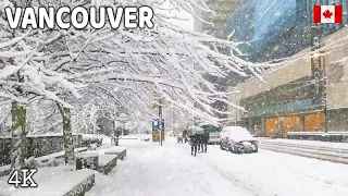 🇨🇦 【4K】❄️❄️❄️ EXTREME SNOWSTORM in Downtown Vancouver BC, Canada.