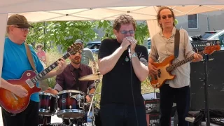 Lee Oskar Street Blues Jamming