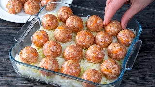 Meine Schwester ist brillant - sie hat Fleischbällchen mit Kohl in den Ofen gekocht!