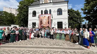 Праздник святых жен-мироносиц в Свято-Сергиевском храме города Краснодара. 19.05.2024г.