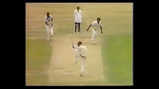 ENGLAND v WEST INDIES 4th TEST MATCH DAY 2 OLD TRAFFORD JULY 27 1984 GORDON GREENIDGE WINSTON DAVIS