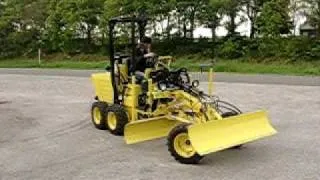 mini motorgrader van Laser-Grader voor Dassen bv,