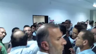 Polis Başsavcıya kelepçe takmaya çalıştı