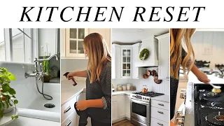 Kitchen clean + organize with me! | Kitchen Reset 2023