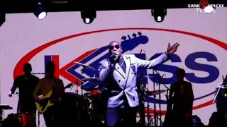 Klass live in Boston 11 24 2022 Happy Thanksgiving