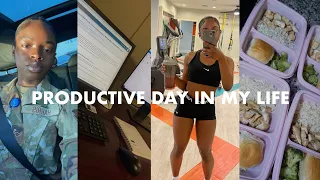 Productive day in my life: 5am morning routine, work life (mental health tech USAF), gym + meal prep