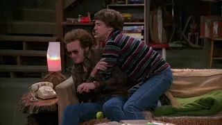 That 70s show - 'Hyde moves back'