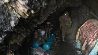 Afghan Emerald Mining