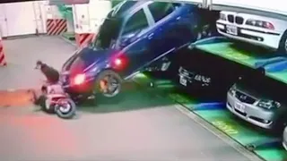 Ultimate Car Driving Fails Compilation & Bad Drivers 2021 #9