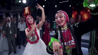 Башкирская свадьба в Москве. Танец невесты на подносе