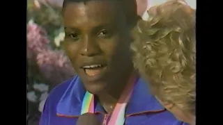 Carl  Lewis Interview after the Winning 4x100m Run and Winning the 4th Gold Medal in Los Angeles 84.