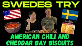 First time! Two swedes try American chili and Red lobster biscuits!