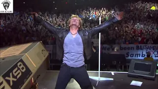 Bon Jovi - Livin' on a Prayer (Hyde Park, Londres, 2011) (Subtítulos en español e inglés)