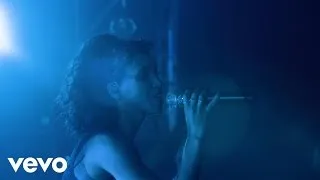 FKA twigs - Numbers (Live) - Vevo UK @ Bestival 2015