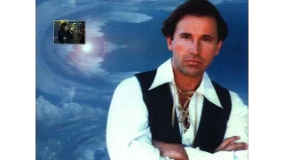 Ricardo Montaner - Un Amor Más Grande Que El Amor