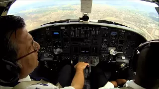 Citation V: turbulence during landing. Cockpit view!