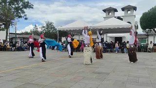 Shunku Tushuy - Yarina / Danza Etno Contemporánea "Sangre Andina"