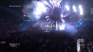 Taylor Swift - Shake it Off - LIVE at iHeartRadio Music Festival 2014 (19.09.2014)