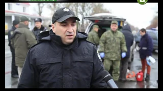 У Летичівському районі поліція виявила зрою у автомобілі іноземців