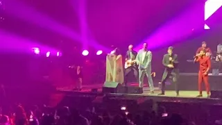 Salim Sulaiman Live Concert Dubai security trying to control crowd dance